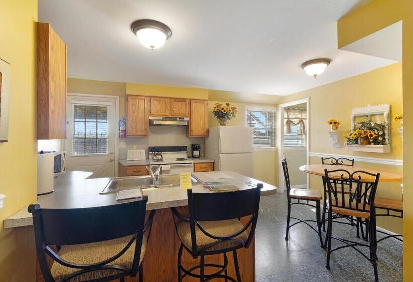 2间卧室的房子, After Eight Bed And Breakfast