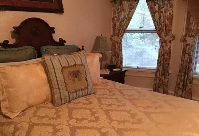 套房, Brookview Manor Inn