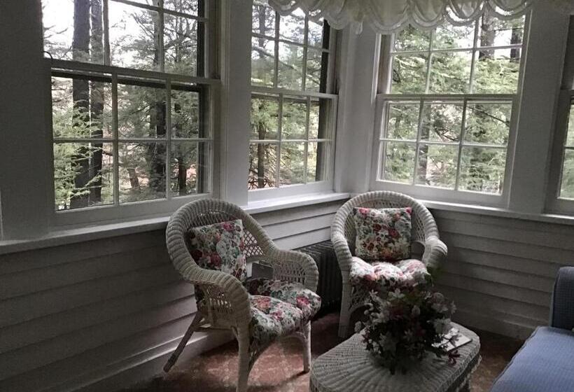 套房, Brookview Manor Inn