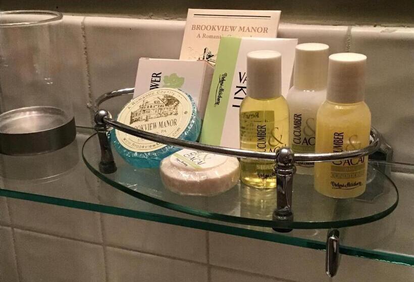 带大床的复式套间, Brookview Manor Inn