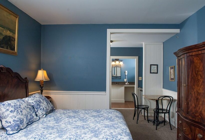 스탠다드 룸, Colonial Inn