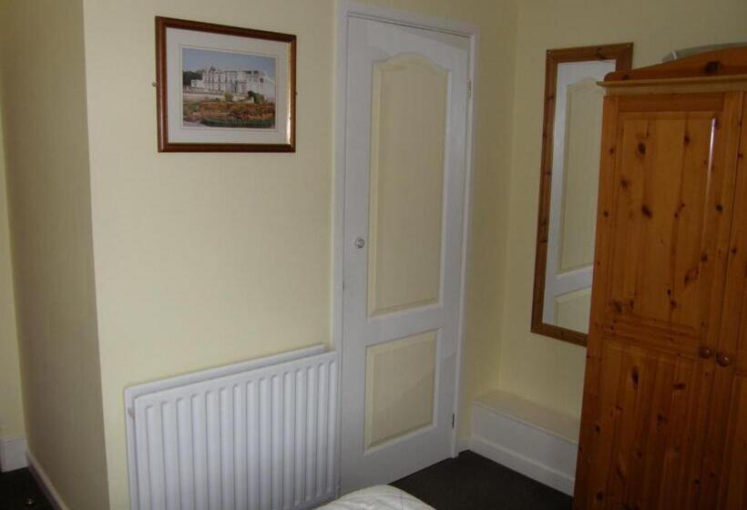 Номер Стандарт Индивидуальный, Kingswinford Guest House