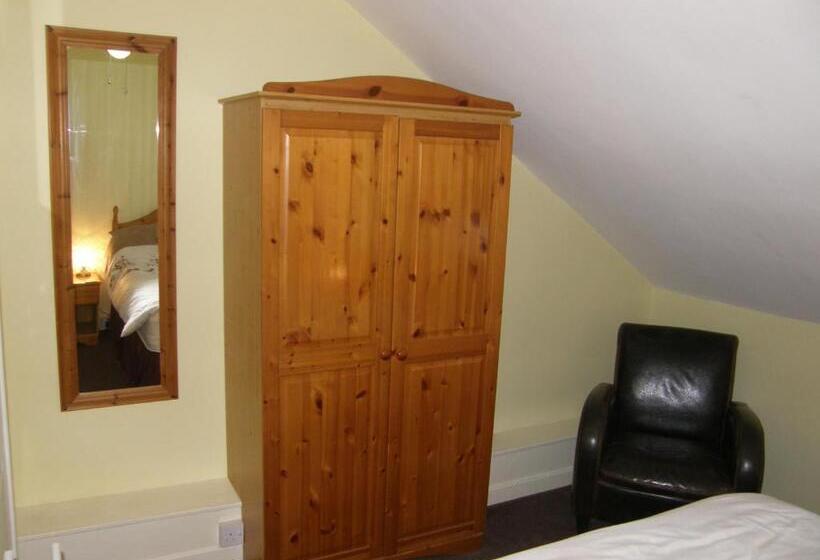 غرفة قياسية فردية, Kingswinford Guest House