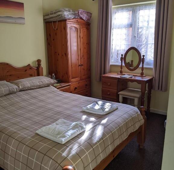 غرفة قياسية, Kingswinford Guest House