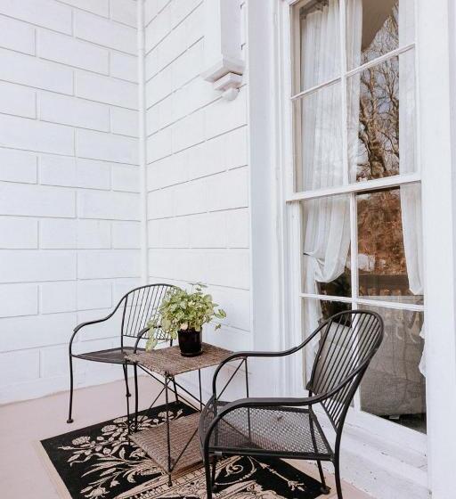 חדר דלוקס, Mayhurst Estate