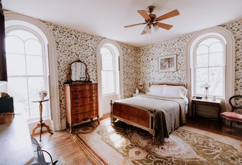 חדר סטנדרט, Mayhurst Estate