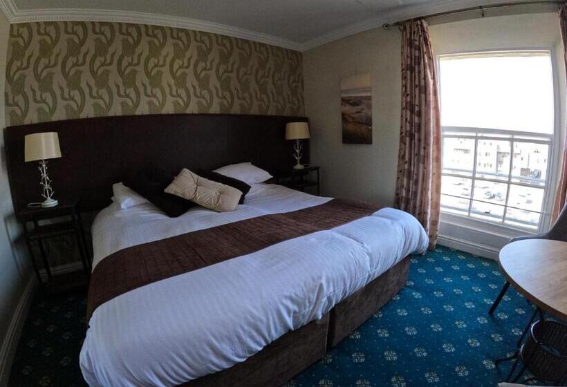 Номер Стандарт Вид на Море, The Grove Falmouth