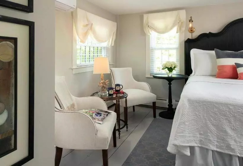 キングサイズベッドのスタンダードルーム, The Inn At Yarmouth Port