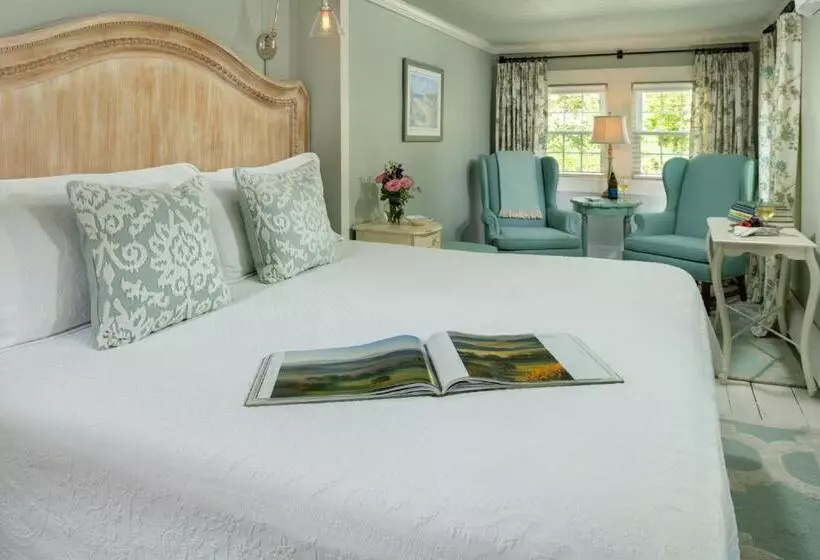 キングサイズベッドのデラックスルーム, The Inn At Yarmouth Port
