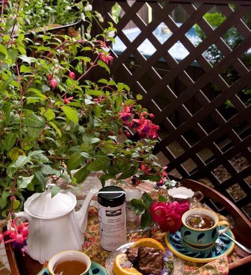 غرفة ديلوكس سرير كينج, Creekwalk Inn Bed And Breakfast With Cabins