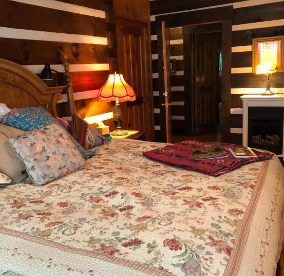 غرفة قياسية سرير كينج, Creekwalk Inn Bed And Breakfast With Cabins