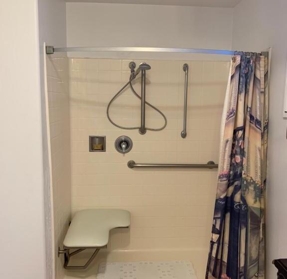 غرفة قياسية لذوى الاحتياجات الخاصة, Chantico Inn