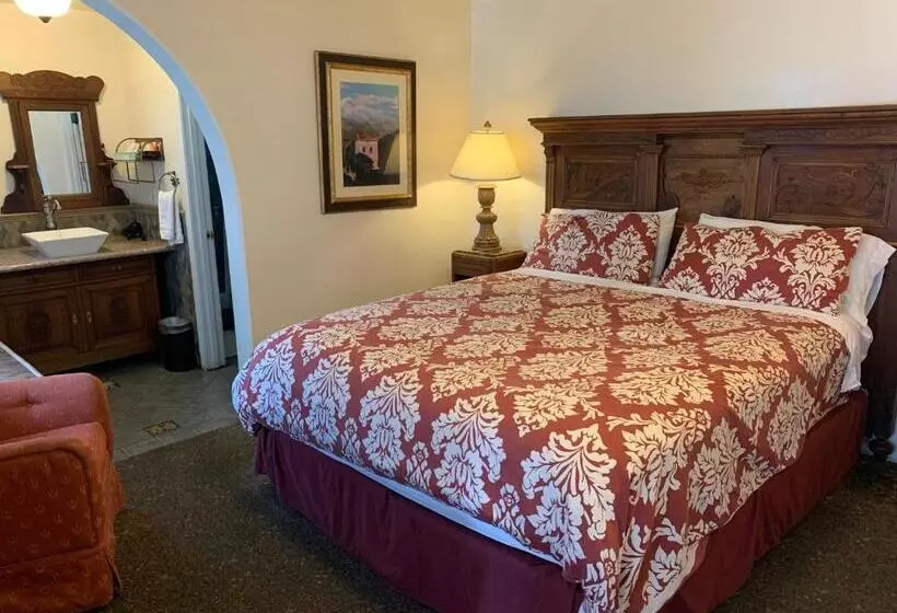 Executive-sviitti, Chantico Inn