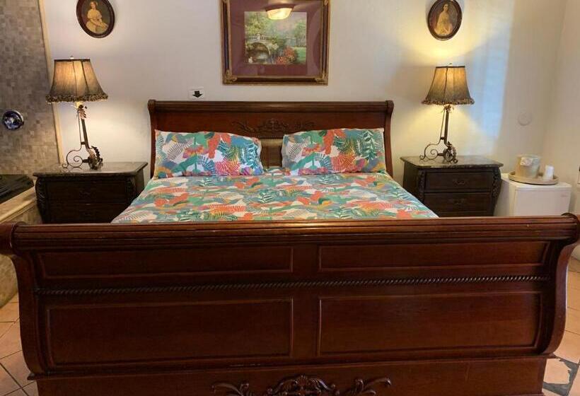 جناح سرير كينج, Chantico Inn