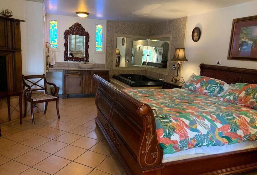 جناح سرير كينج, Chantico Inn