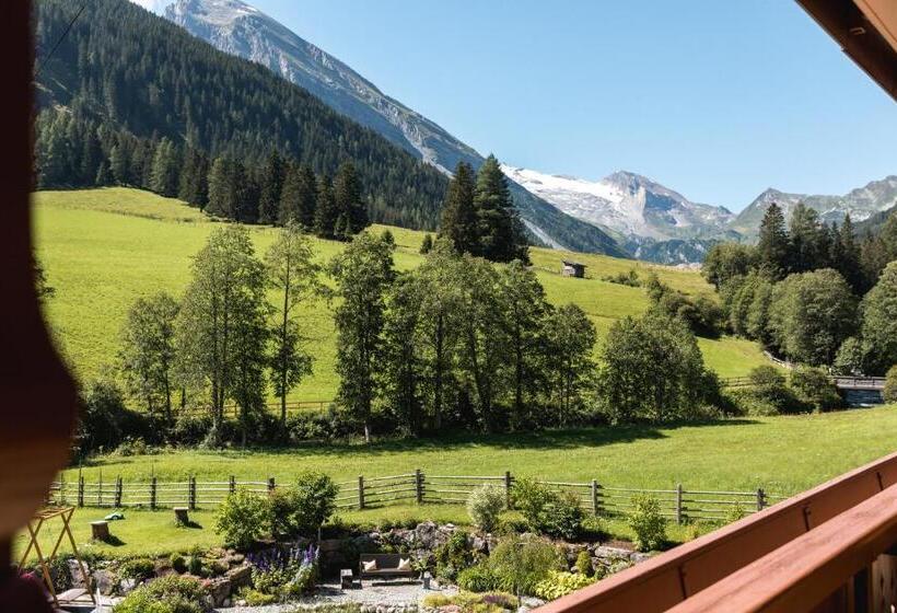 Comfort room with garden view, Eden