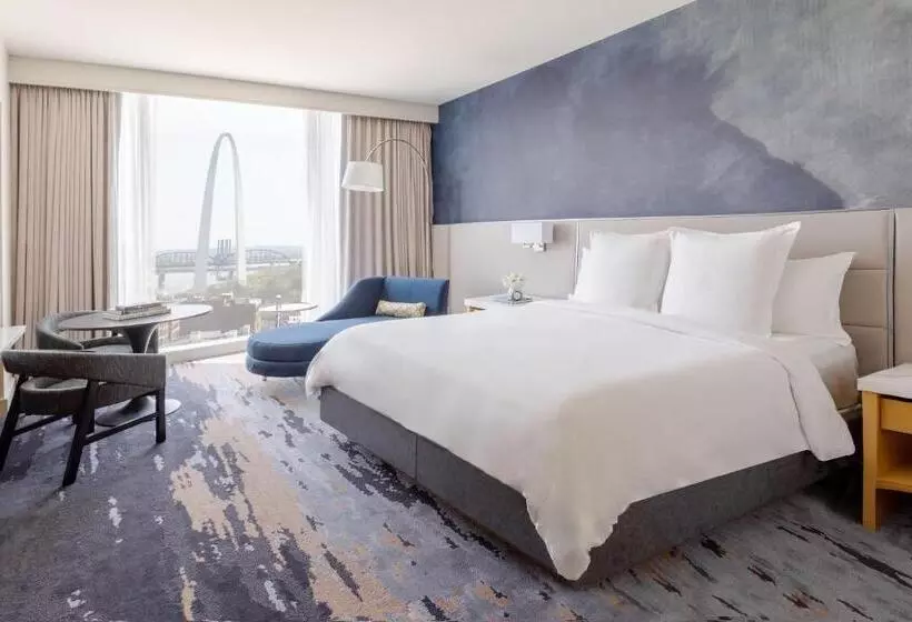 プレミアムルーム, Four Seasons  St Louis