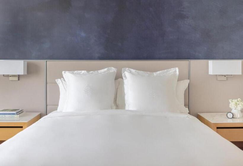 适合残疾人使用的标准间, Four Seasons St Louis