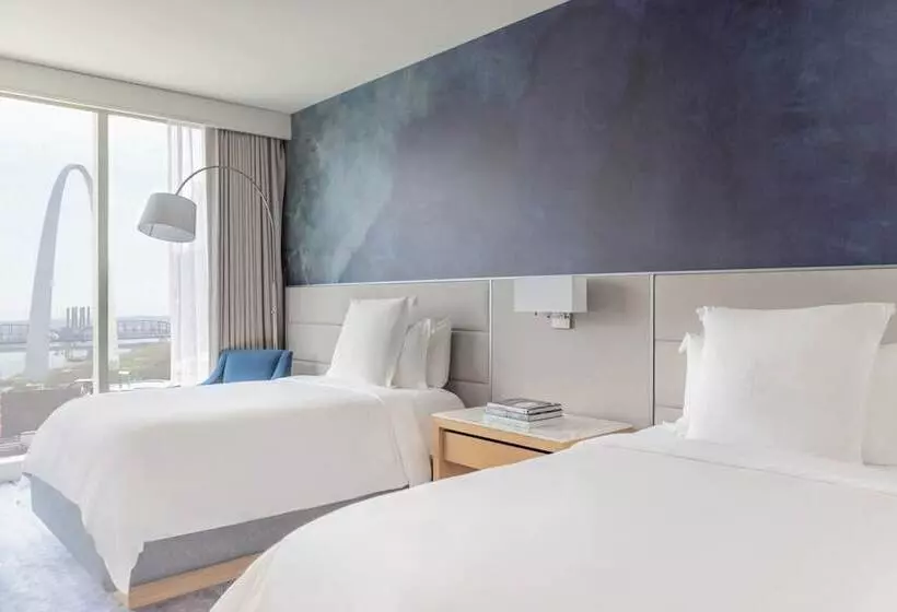 ２ダブルベッドのスタンダードルーム, Four Seasons  St Louis