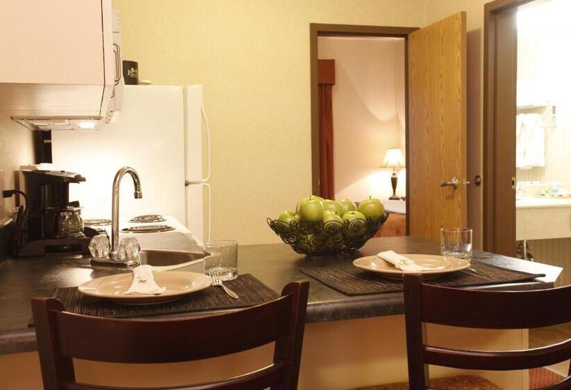Suíte Cama King, Pomeroy Inn & Suites Fort St. John