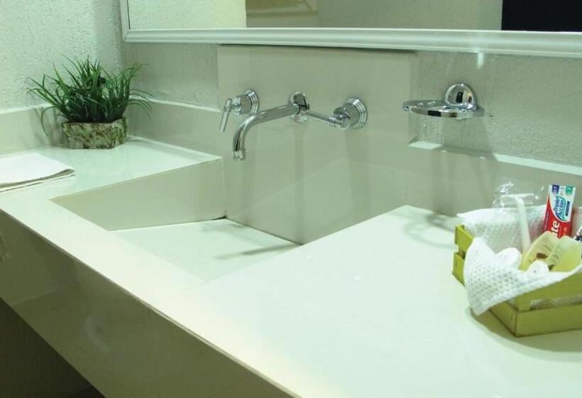 اتاق استاندارد, Rs Suites