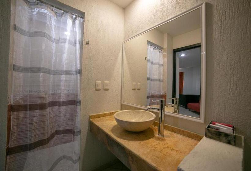 Полулюкс Кровать Кинг, Rs Suites