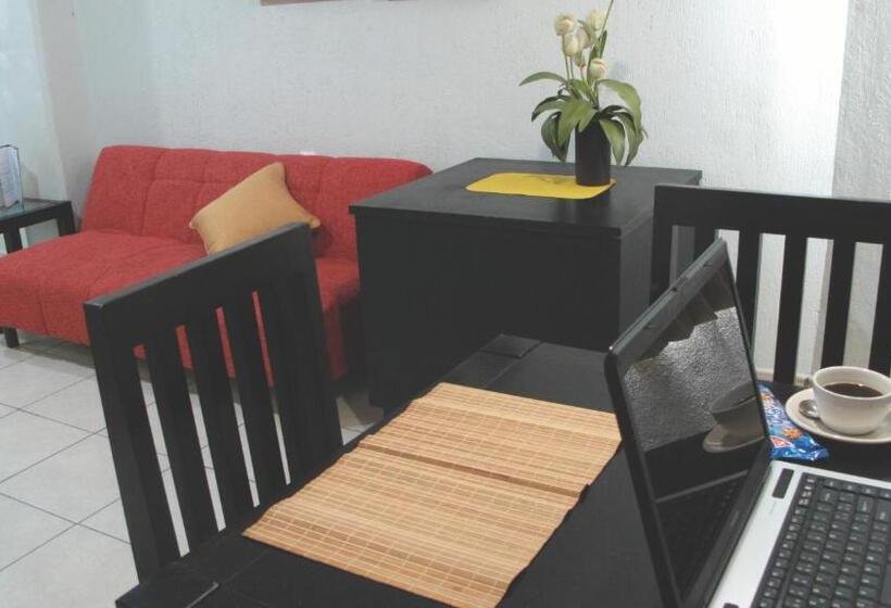 سوئیت جونیور با تخت بزرگ, Rs Suites