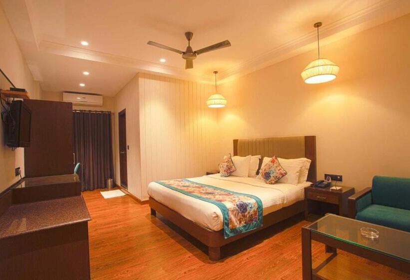 اتاق لوکس, The Cindrella