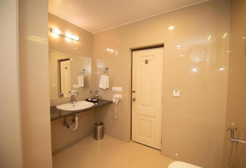 اتاق استاندارد با تخت بزرگ, The Cindrella