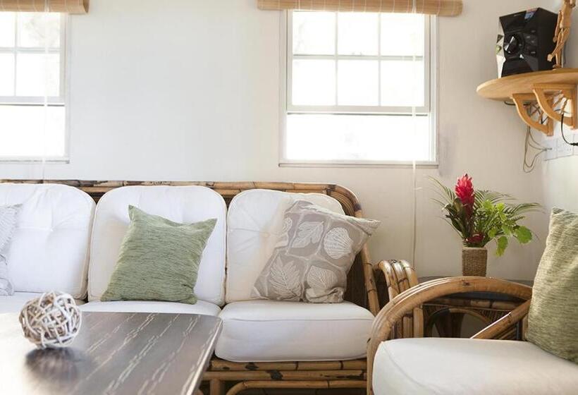 ویلای لوکس 1 خوابه, Maca Bana