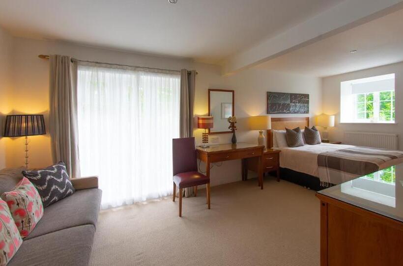 סוויטה, Higher Faugan Parc