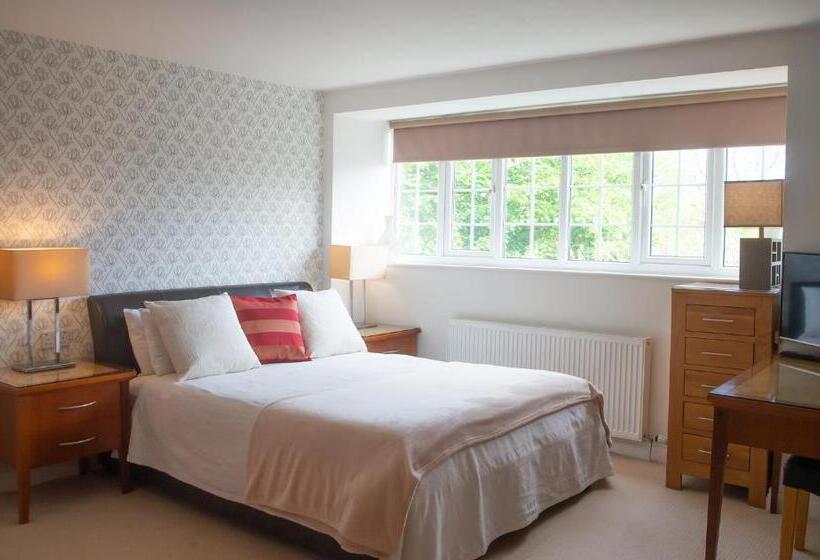 סוויטה, Higher Faugan Parc