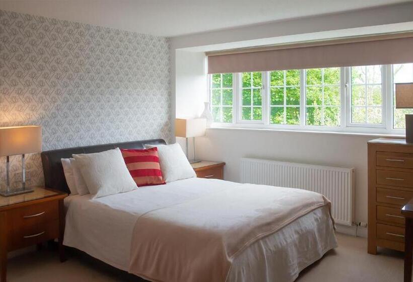 סוויטה, Higher Faugan Parc