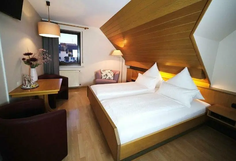 Superior-huone, Gasthof Hirsch