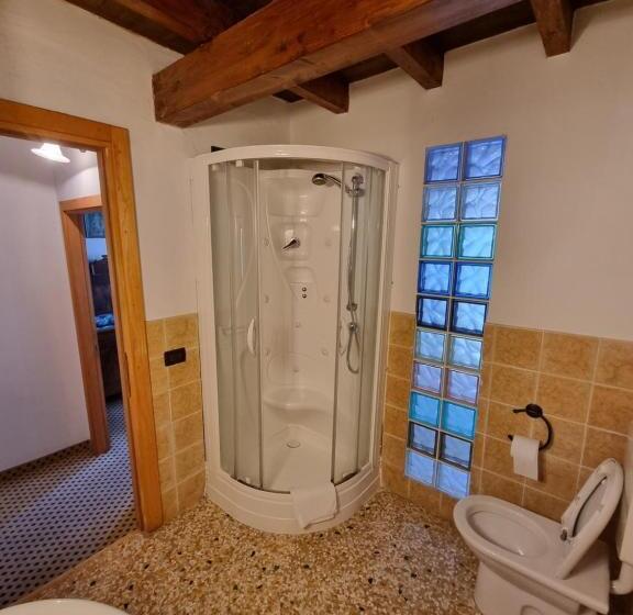 חדר משפחתי, Trattoria Albergo All Alpino