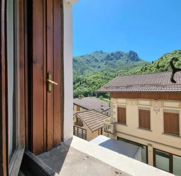 Standard Neljän Hengen Huone, Trattoria Albergo All Alpino