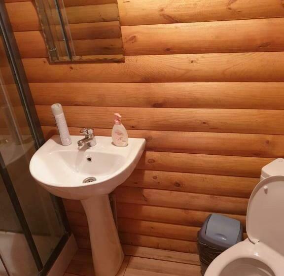 ویلای سوپریور 1 خوابه, гостевой дом Azia