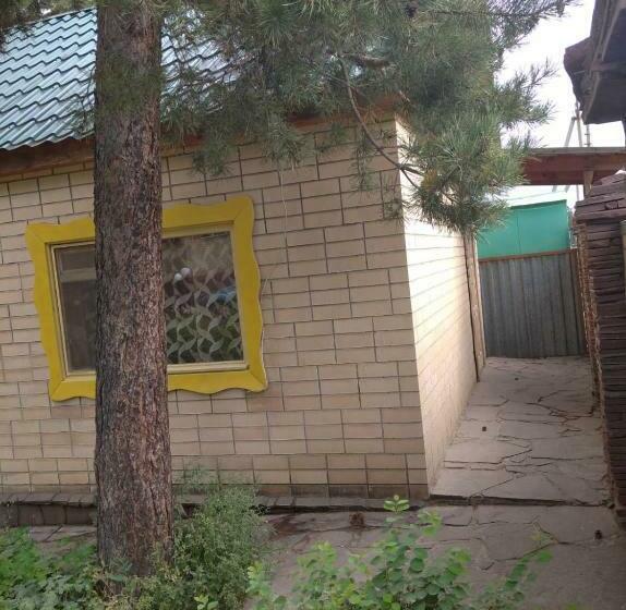 ویلای 1 خوابه با چشم‌انداز باغ, гостевой дом Azia