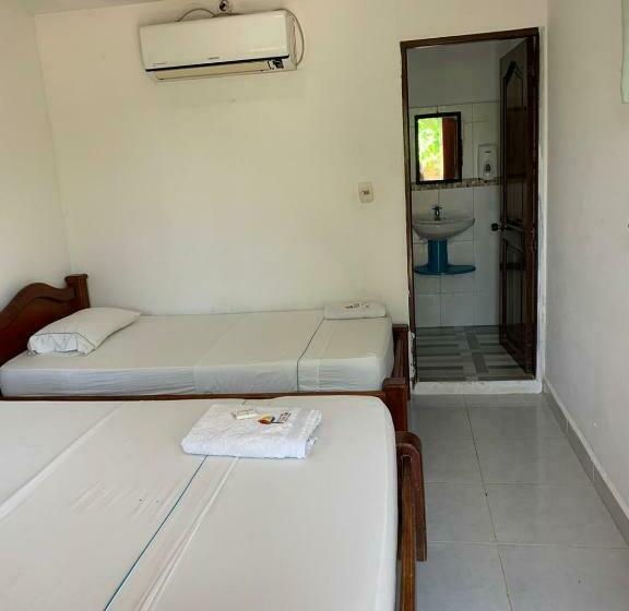 חדר סטנדרט לשלושה, Agroturistico Palma Vino