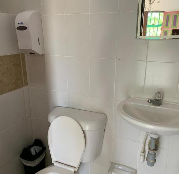 חדר סטנדרט לשלושה, Agroturistico Palma Vino