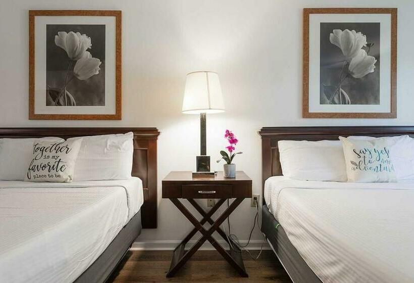 Номер Стандарт, Halesford Harbour Resort   Smith Mountain Lake
