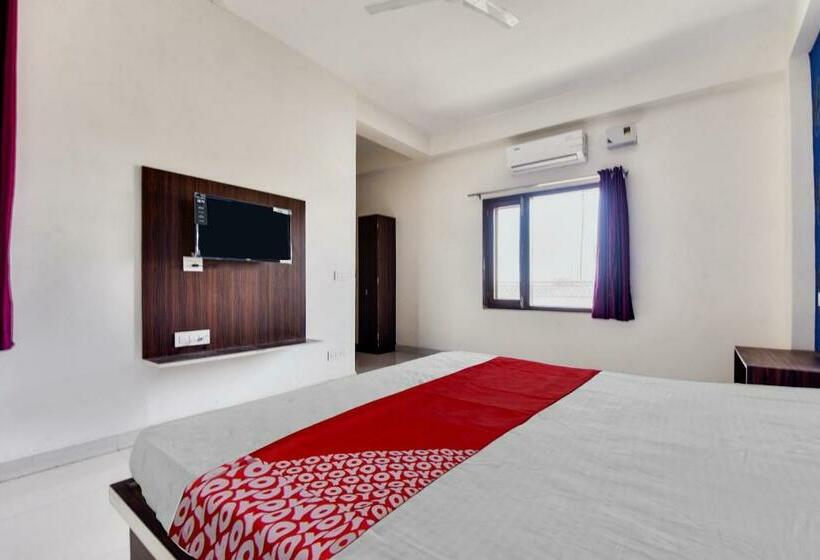 Номер Стандарт, Oyo 90099  Grand Beach
