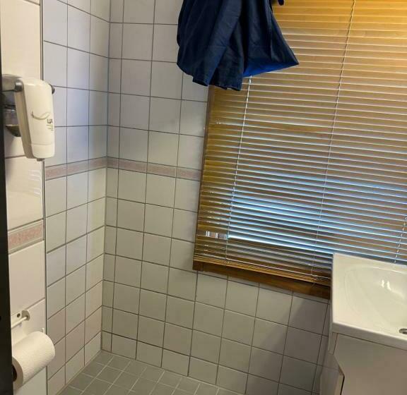 غرفة إقتصادية فردية, Camp Skytterhuset