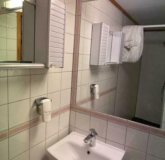 غرفة إقتصادية فردية, Camp Skytterhuset