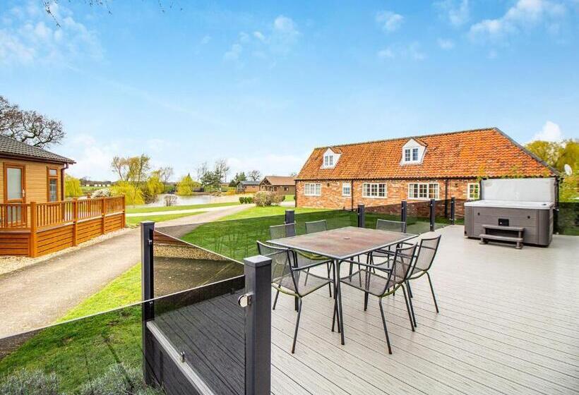 Дом 2 Спальни, Camper Uk Leisure Park