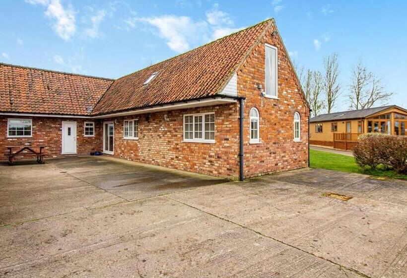 Дом 3 Спальни, Camper Uk Leisure Park