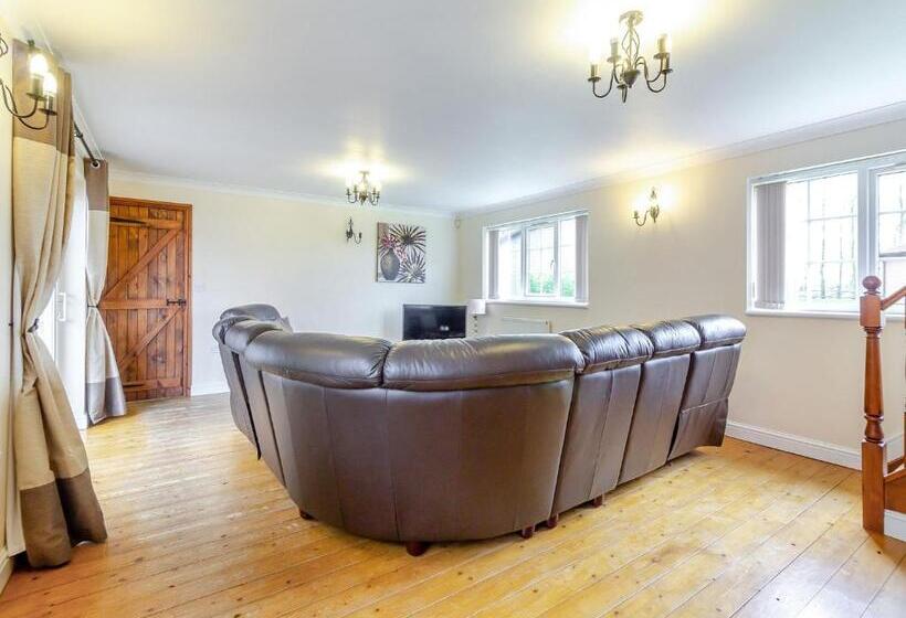 Дом 3 Спальни, Camper Uk Leisure Park