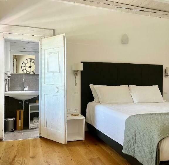 חדר דלוקס, B&b La Corte Dei Vizi