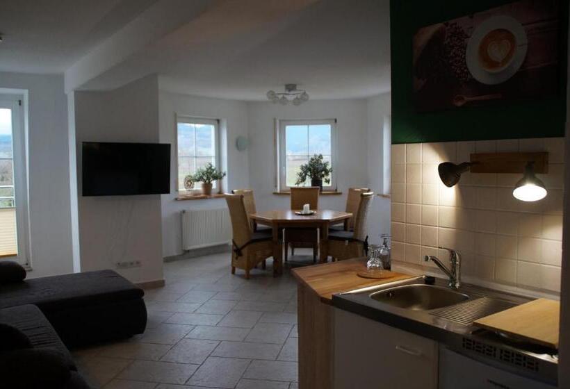 Номер Стандарт, Ferienwohnung Castellberg