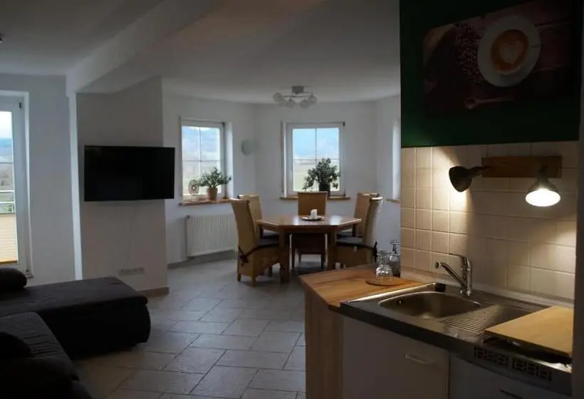 スタンダードルーム, Ferienwohnung Castellberg